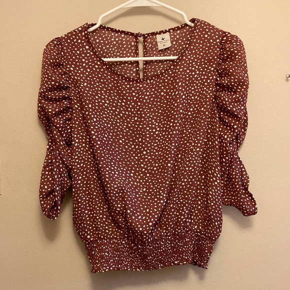 Polka dot blouse - Picture 1 of 5